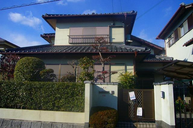 Local appearance photo. Local (12 May 2013) Shooting