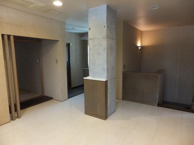 Non-living room. 2 Kaiyoshitsu 12.7 Pledge