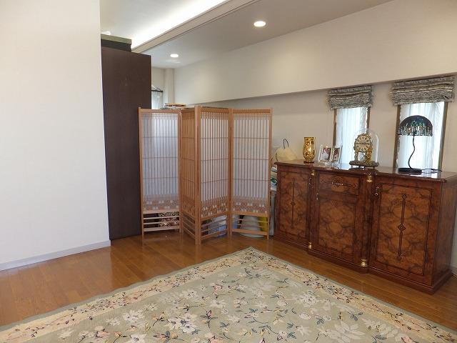 Non-living room. 2 Kaiyoshitsu 12.8 Pledge