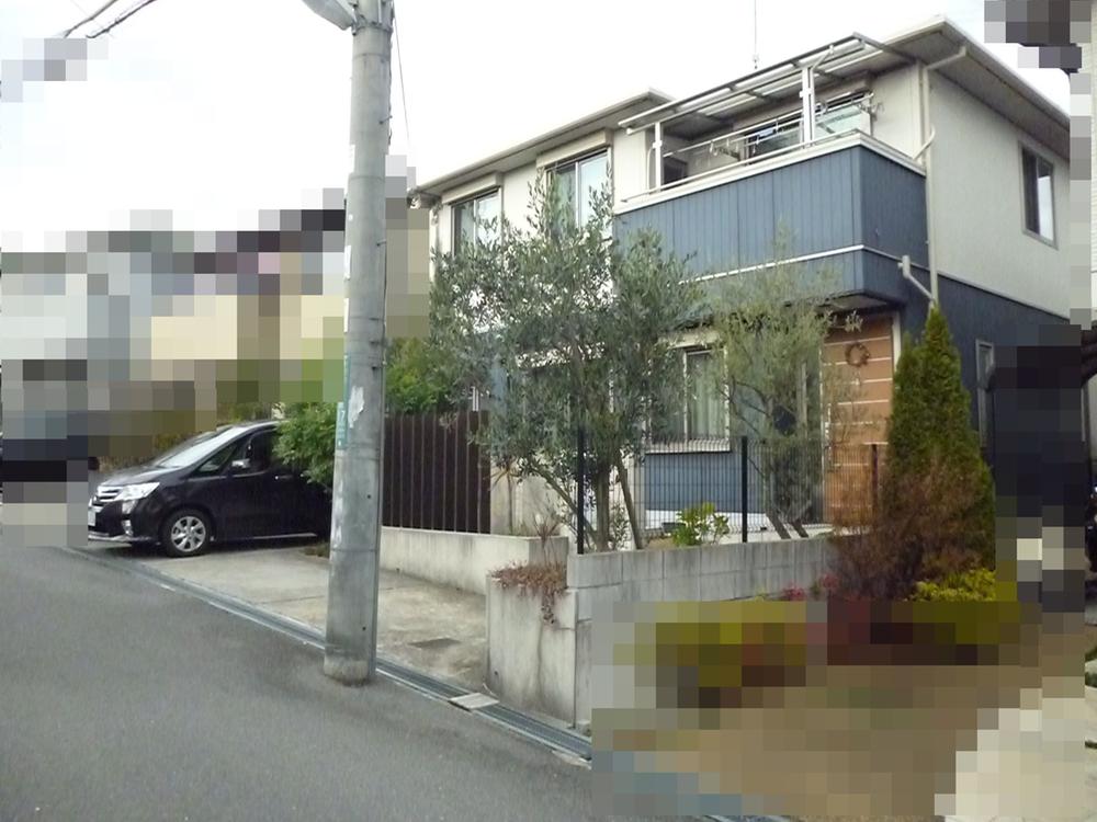 Local appearance photo