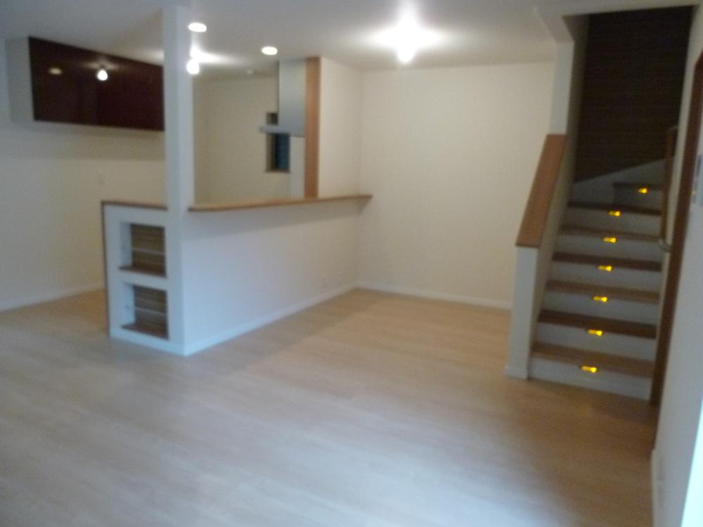 Living. LDK18.5 Pledge