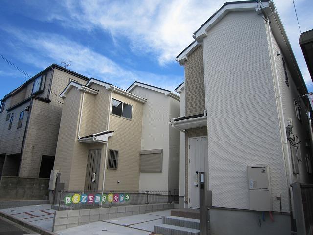 Local appearance photo. Per shooting the completed from local is ready-to-move-in is left is No. 2 place