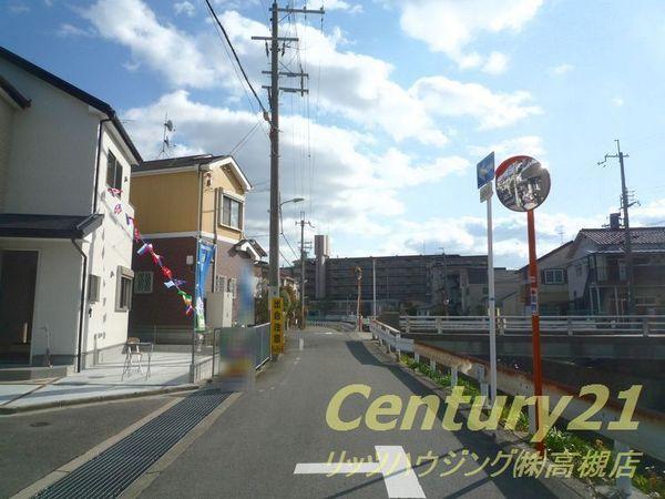 Local photos, including front road