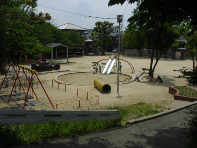 park. 1108m until Mishima park