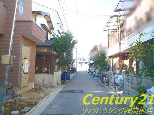 Local photos, including front road