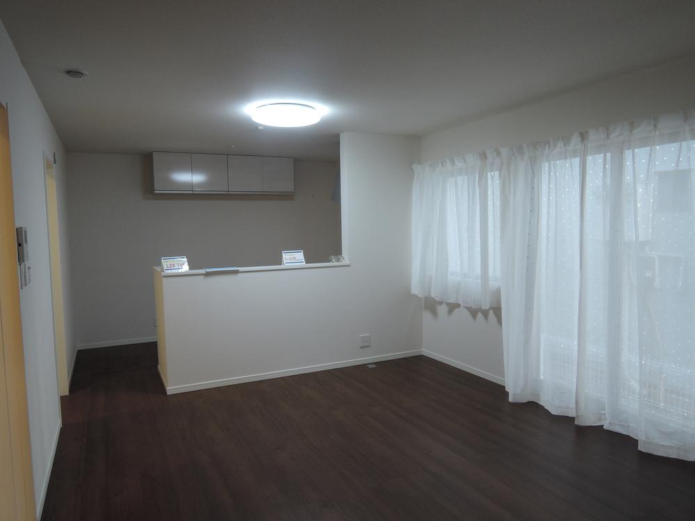 Living. Indoor (12 May 2013) Shooting