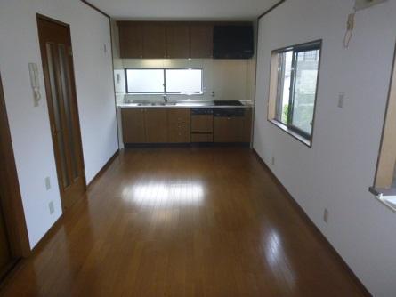 Living. Second floor: The LDK of about 10 quires! There windows four places, Ventilation is good!  