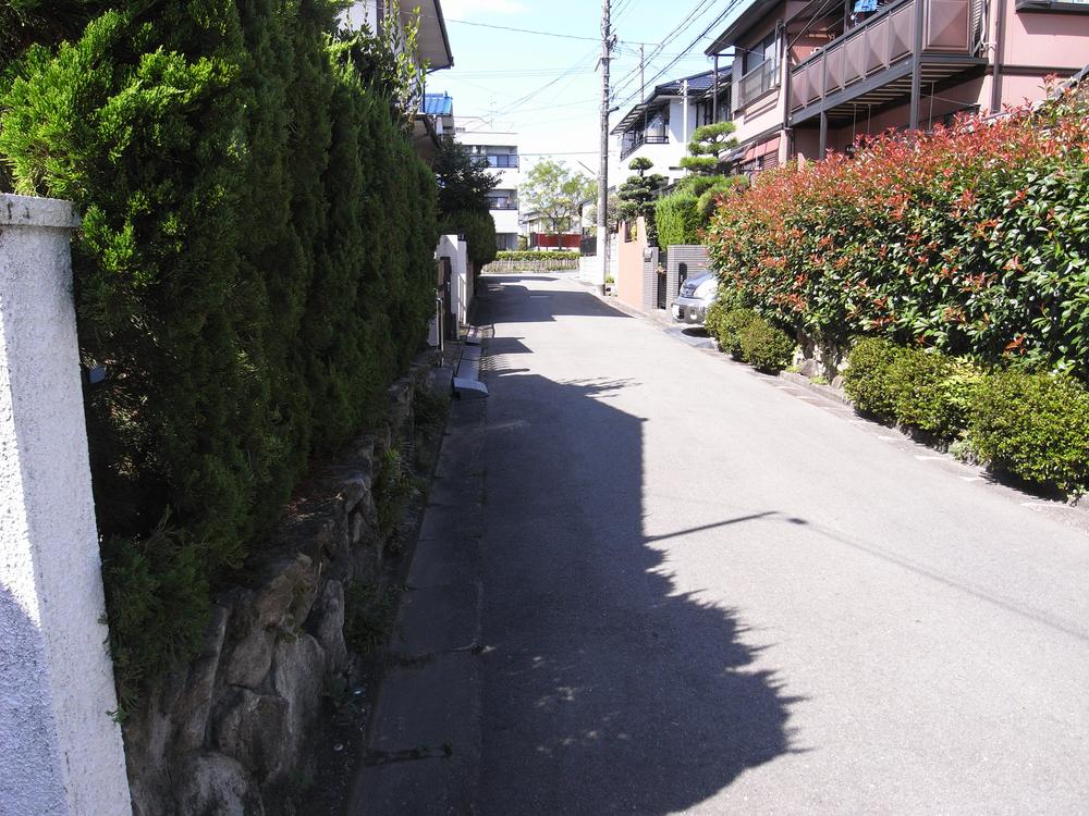 Local photos, including front road. Local (September 2013) Shooting