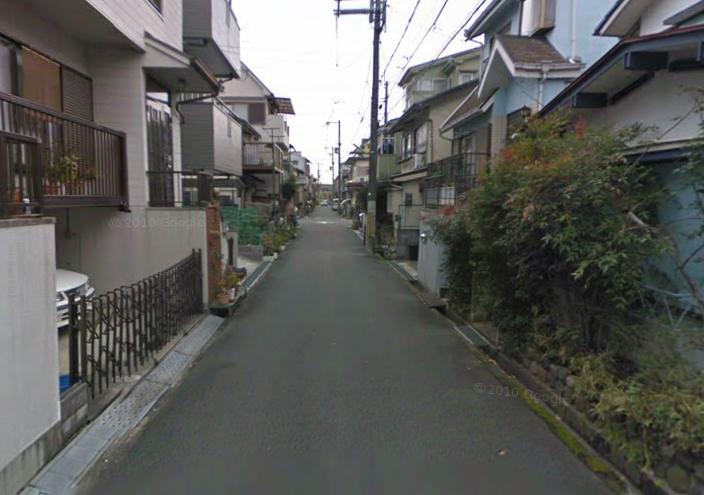 Local photos, including front road. Frontal road