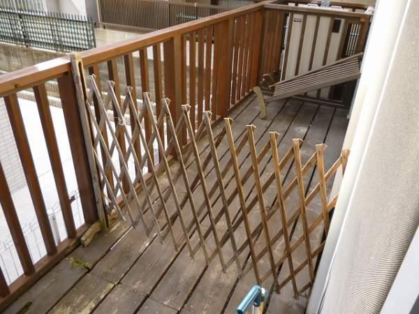 Other local. 1 floor south wood deck