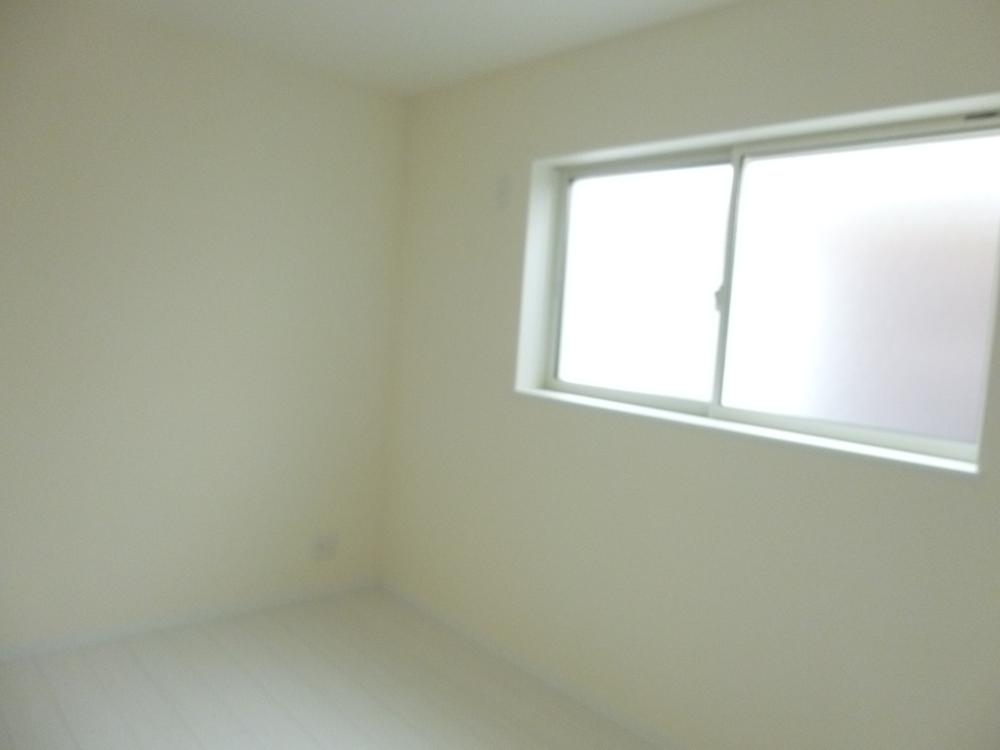 Non-living room. 2 Kaiyoshitsu