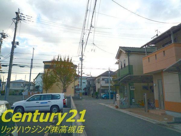 Local photos, including front road