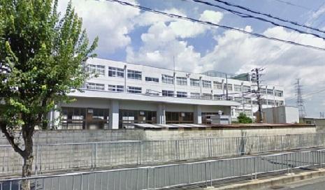 Junior high school. 791m to Takatsuki Municipal Yanagawa junior high school