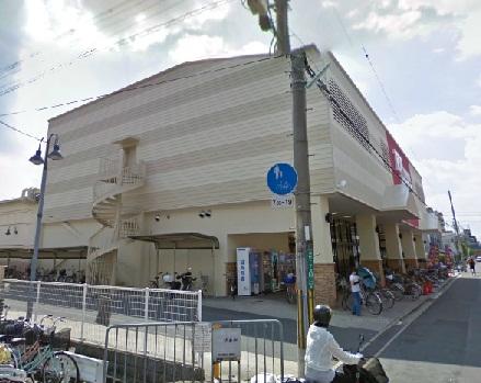 Supermarket. 494m to fresh food hall top world Tomita shop