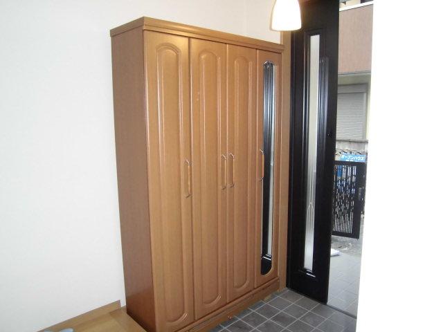 Receipt. Indoor (March 2012) shooting