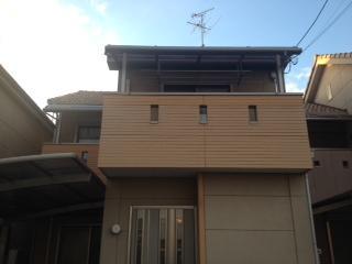 Local appearance photo. Furniture, etc. are not included in the sale.  Local (12 May 2013) Shooting