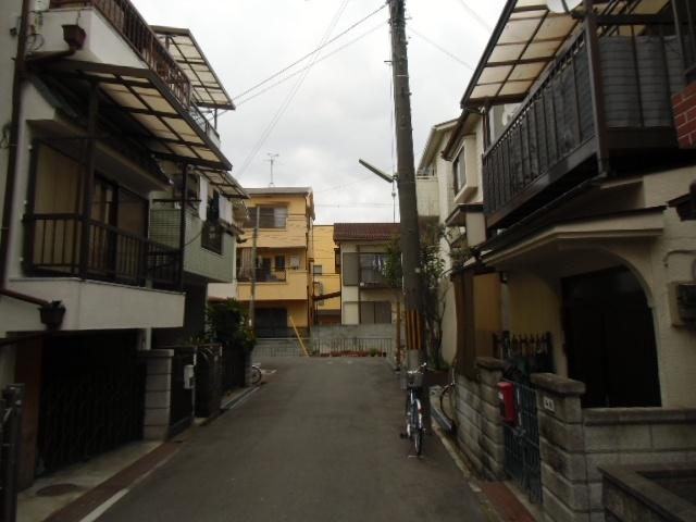 Local appearance photo