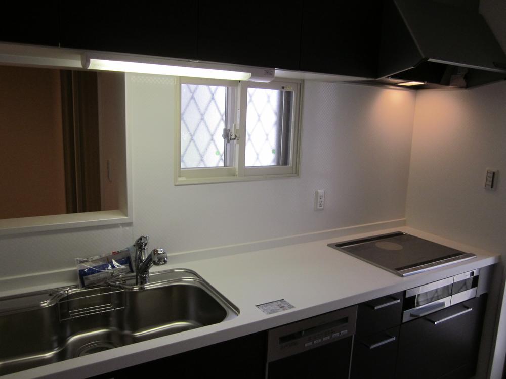 Kitchen. Indoor (June 2013) Shooting