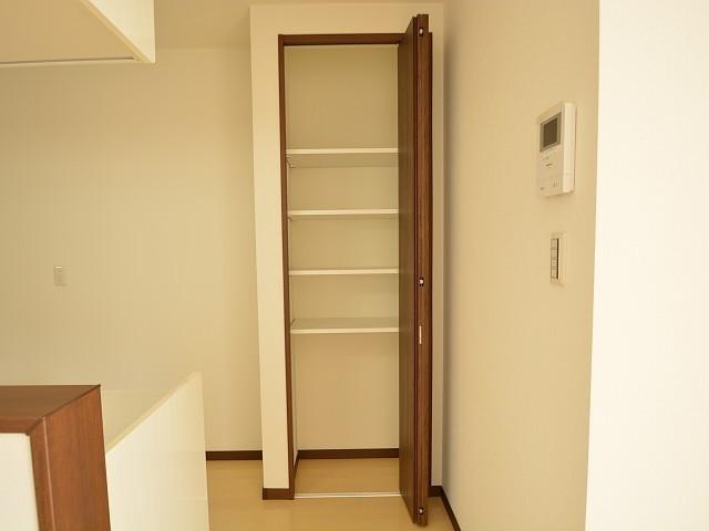 Receipt. Takatsuki Shosho-cho, pantry