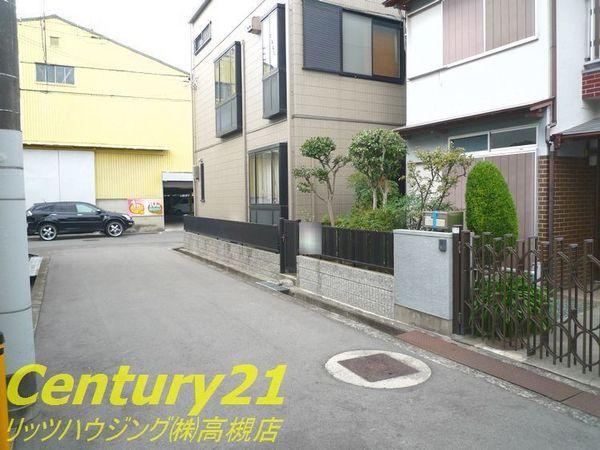 Local photos, including front road