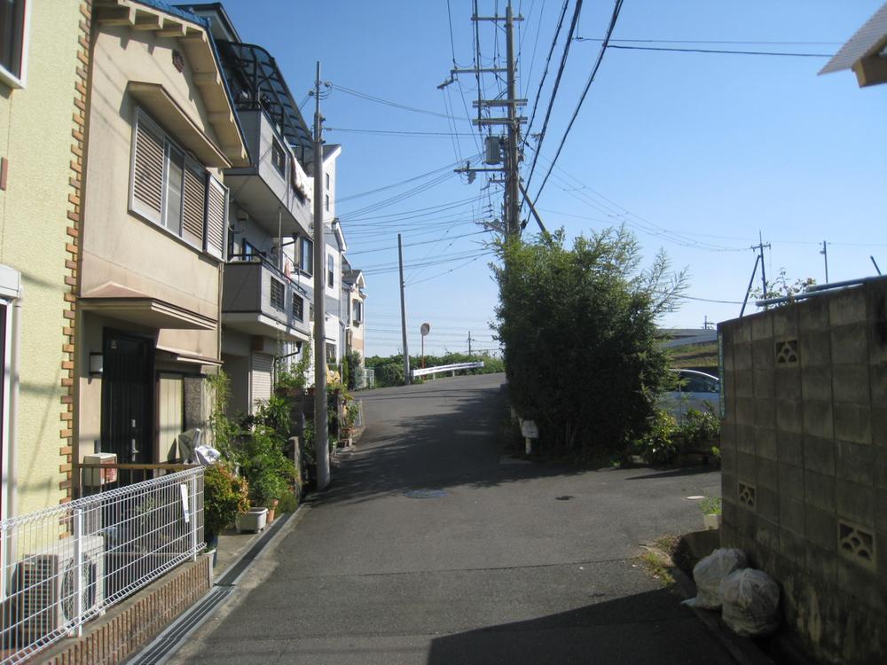 Local photos, including front road. Local (September 2013) Shooting