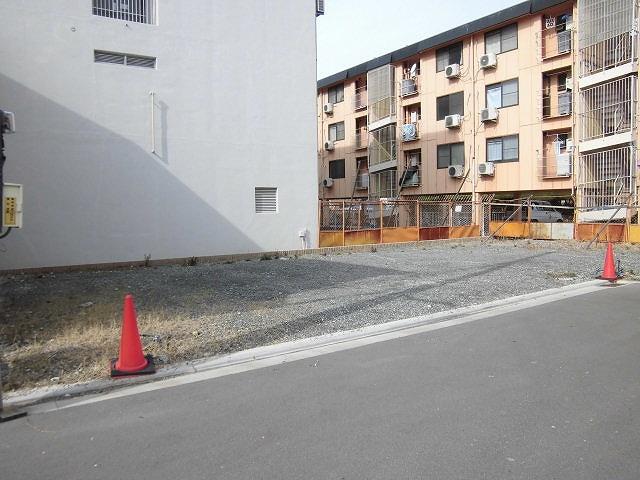 Local photos, including front road