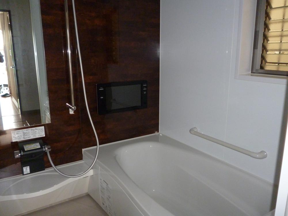 Bathroom. Indoor (September 2013) Shooting