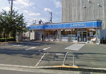 Convenience store. 536m until Lawson Takatsuki Doshitsu the town shop