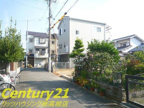 Local photos, including front road