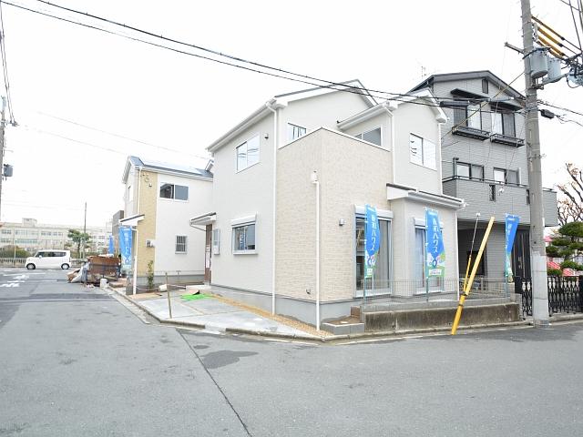 Local photos, including front road