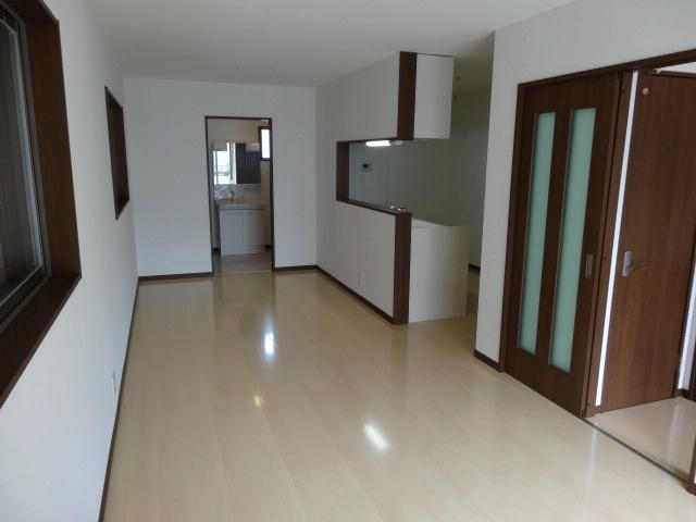 Living. Living-dining