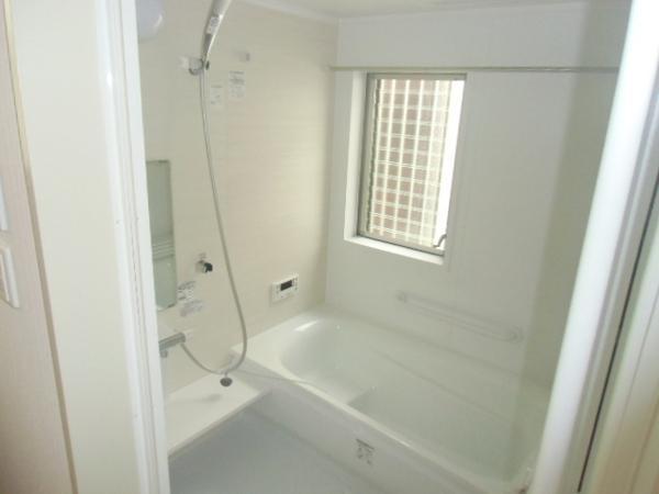 Bathroom. Bathroom with a window that can be adequately ventilated