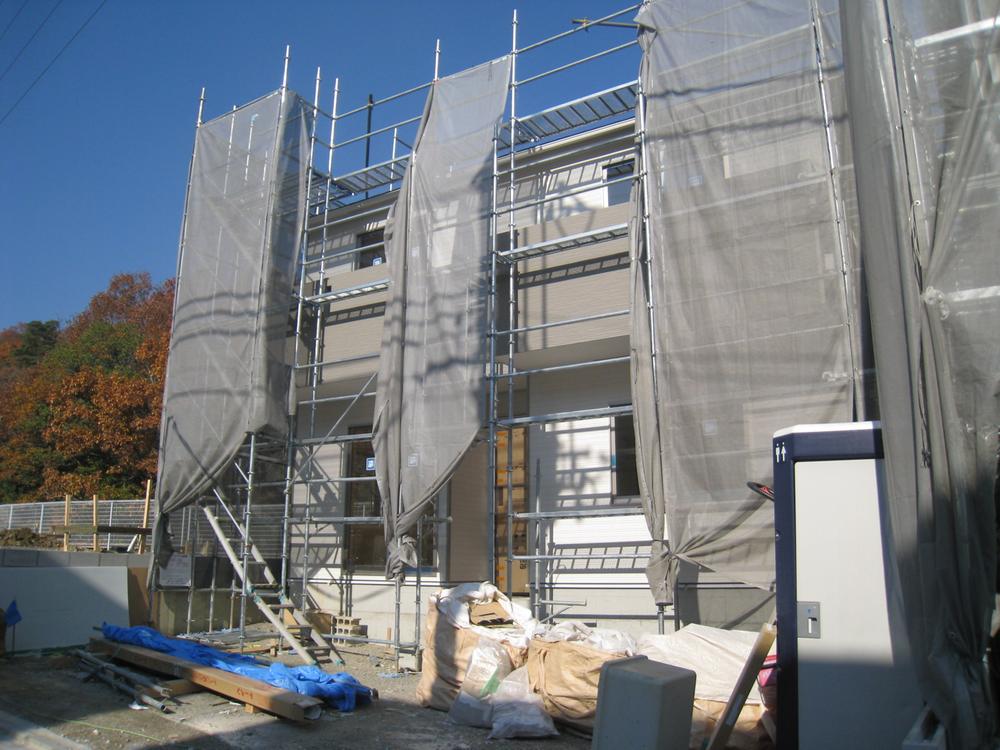 Local appearance photo. Local (12 May 2013) Shooting