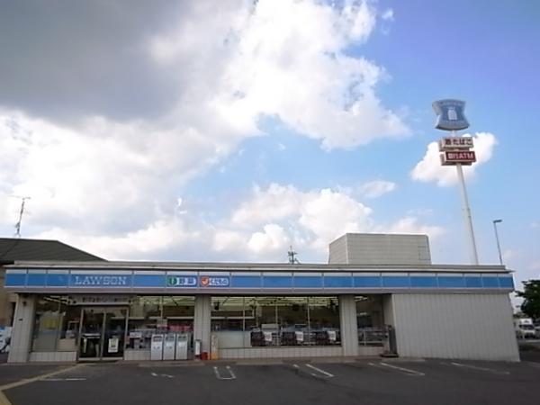 Convenience store. 812m until Lawson Daikan 1-chome