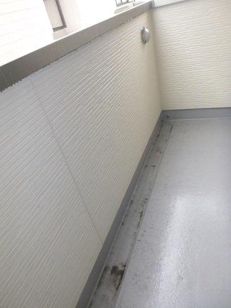 Balcony. Day is a good south-facing balcony