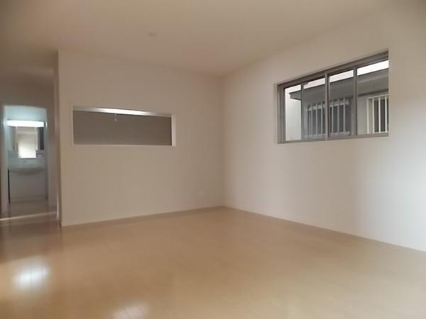 Living. LDK in pursuit of comfort and relaxed