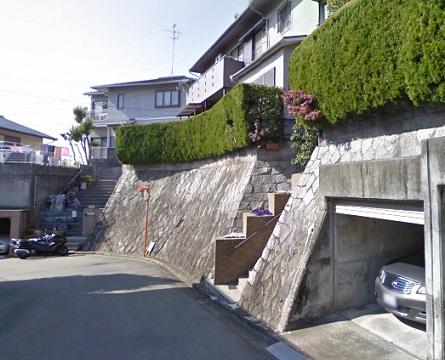 Local photos, including front road. Thank one minute underground garage!