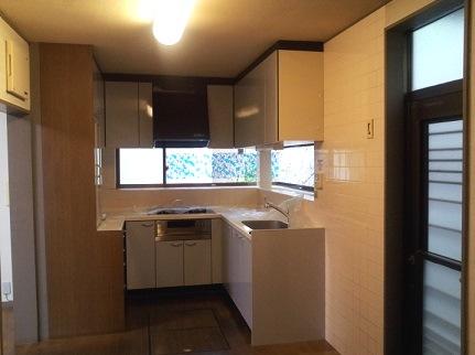 Kitchen. Heisei glass top stove to 22 September ・ I replaced the gas stove!