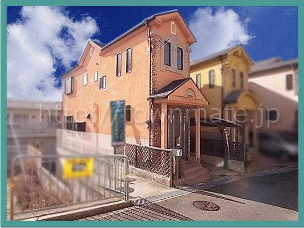 Local appearance photo. The appearance of the bright country atmosphere