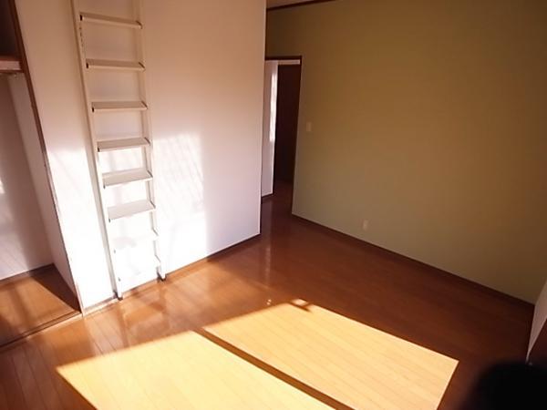 Non-living room. Room of the storage enhancement