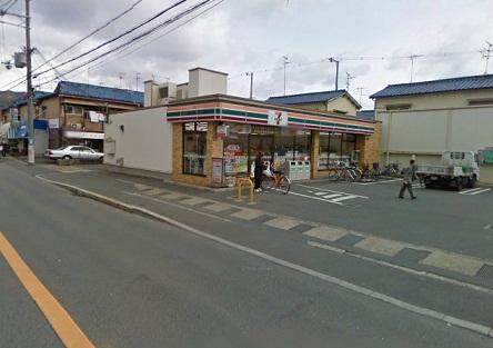 Convenience store. Seven-Eleven 223m to Takatsuki Noda 2-chome
