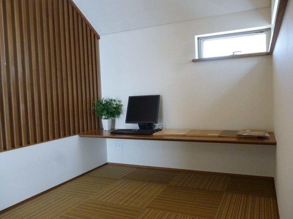 Other introspection.  ・ 4LDK + 2 cars garage