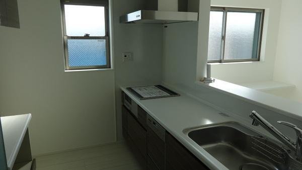 Kitchen. Indoor (12 May 2013) Shooting