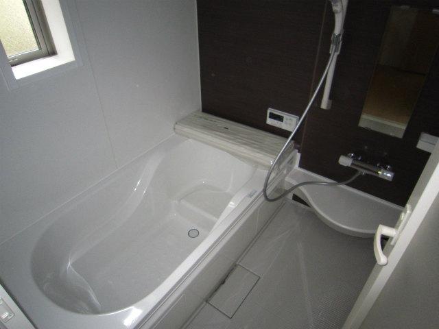 Bathroom. Spacious bathroom of 1 pyeong type