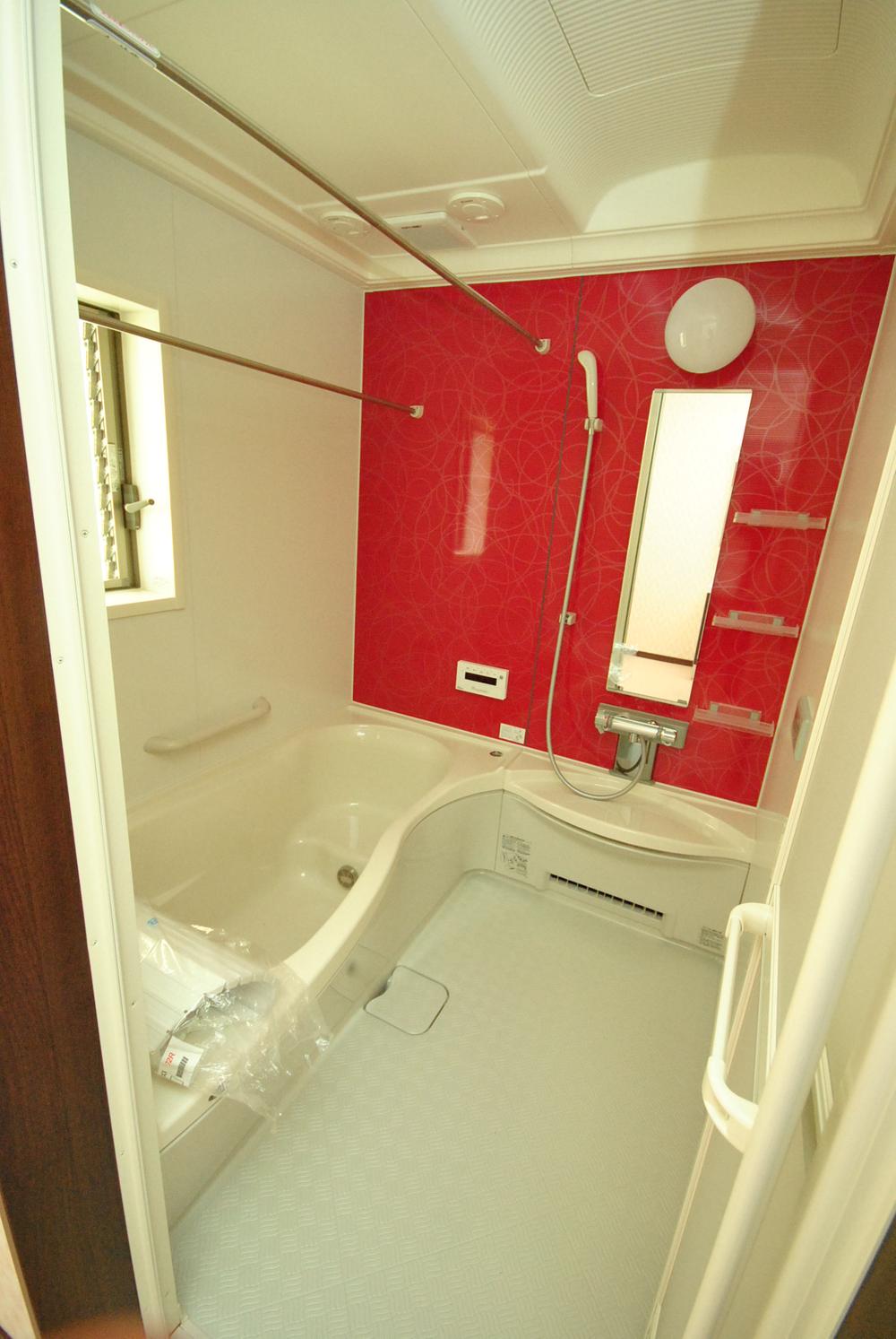 Bathroom. Indoor (11 May 2013) Shooting