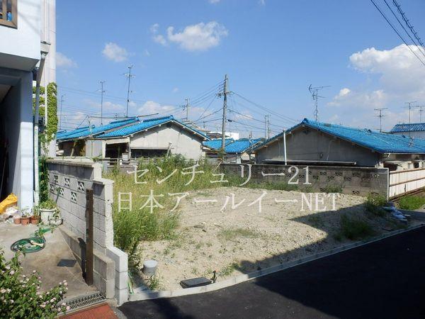 Local photos, including front road