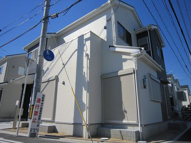 Local appearance photo. Taken at local