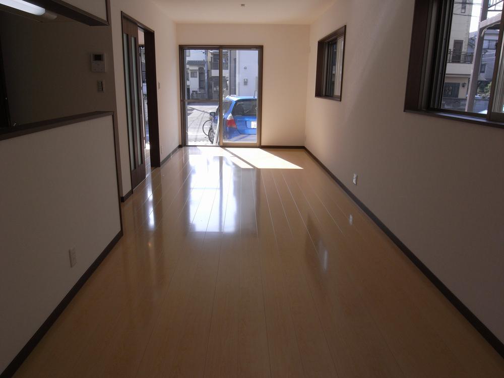 Living. Indoor (11 May 2013) Shooting