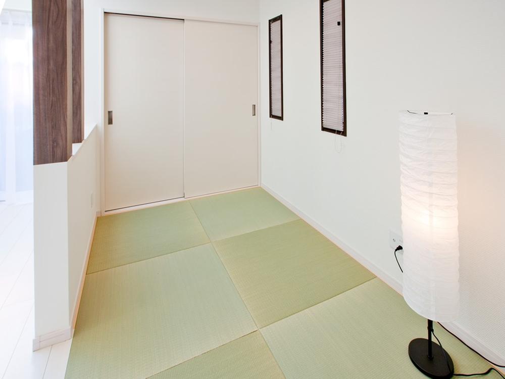 Other introspection. Tatami corner