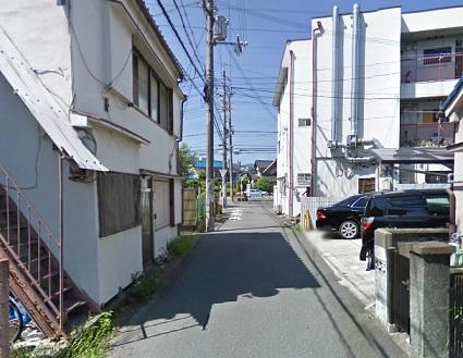 Local photos, including front road. It is convenient to nearby supermarkets! Although the front road is 4m, Since parking space is there enough, There is no feeling of pressure ◎